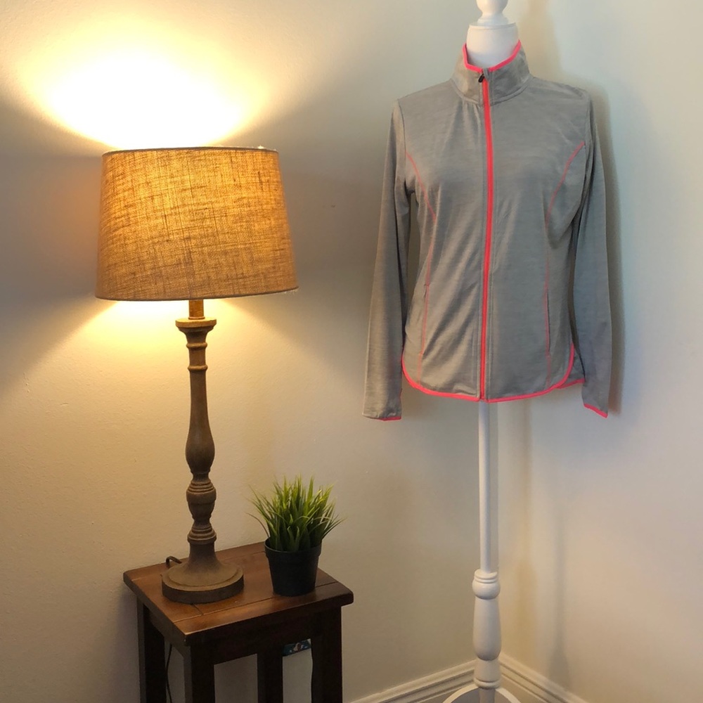 Danskin Sz M running jacket